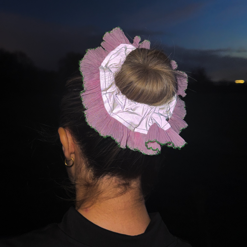reflective scrunchine - pink w/ green tip